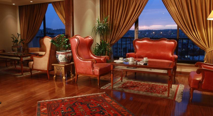 Regency Palace Amman Exterior foto Interior of the hotel