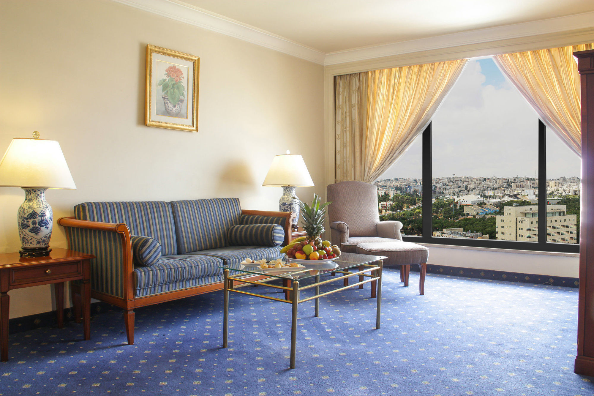 Regency Palace Amman Exterior foto A suite at the Grand Hyatt Cairo