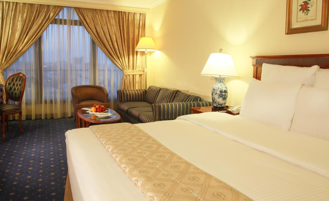 Regency Palace Amman Exterior foto